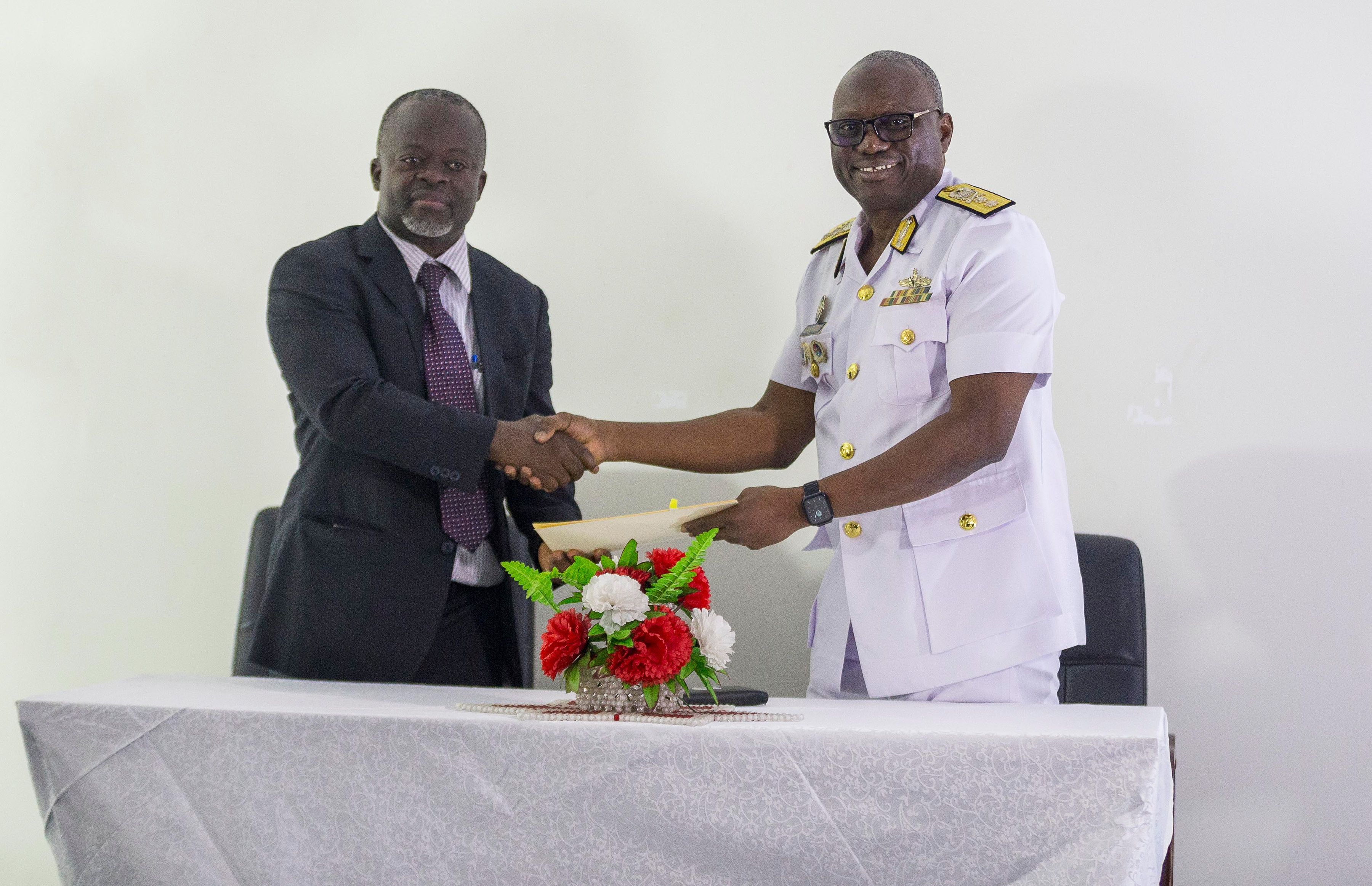 College of Basic and Applied Sciences signs MoU with Ghana Navy